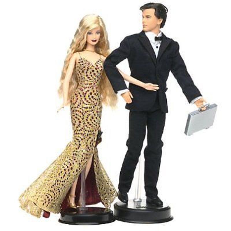 Barbie James Bond 007 Ken and Barbie Gift Set NRFB 2002